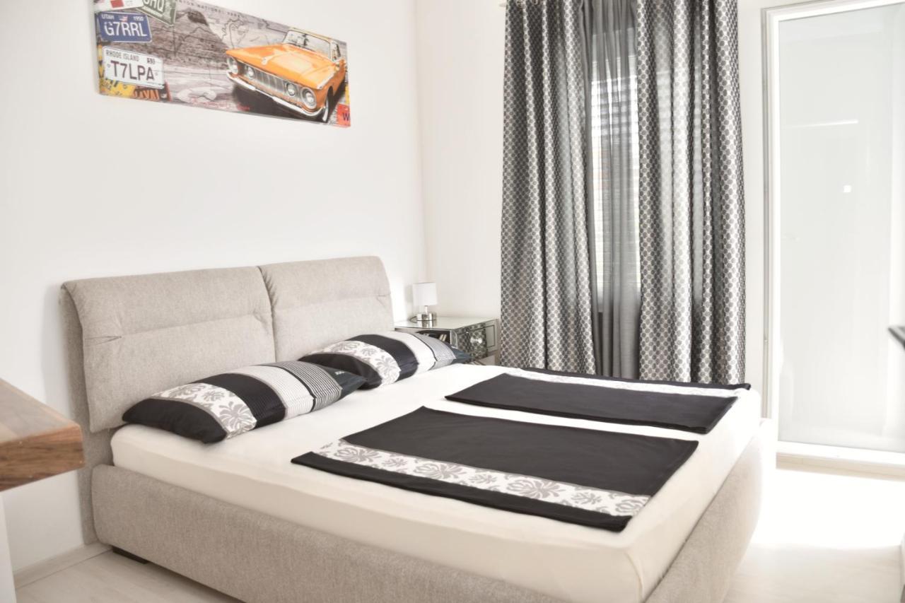 Apartment Josip 2 Tribalj Exteriör bild