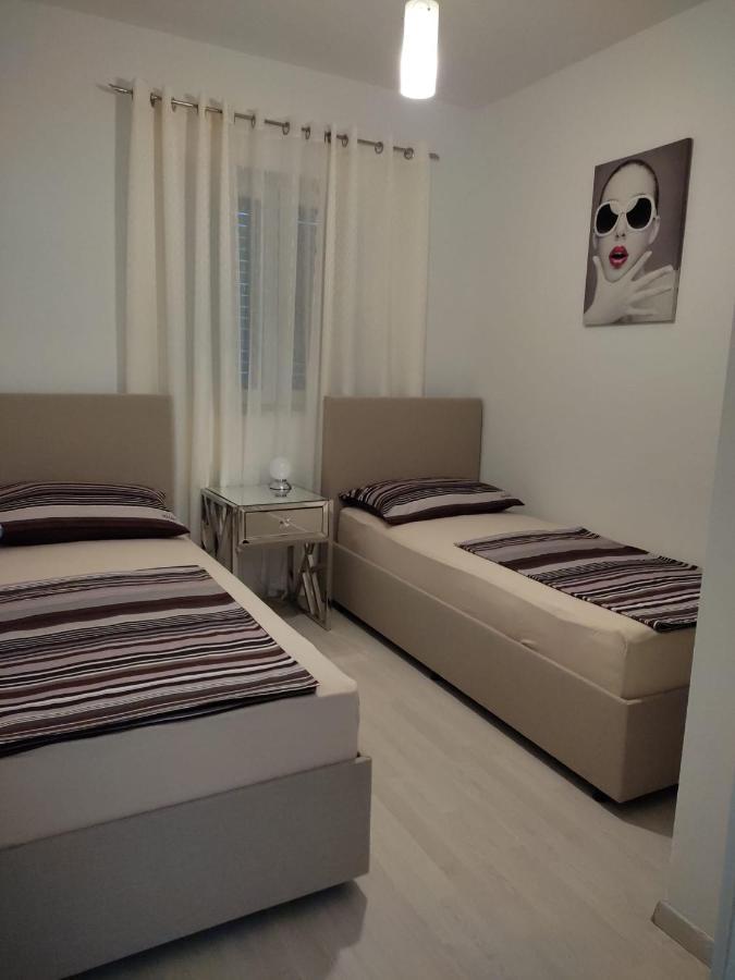 Apartment Josip 2 Tribalj Exteriör bild